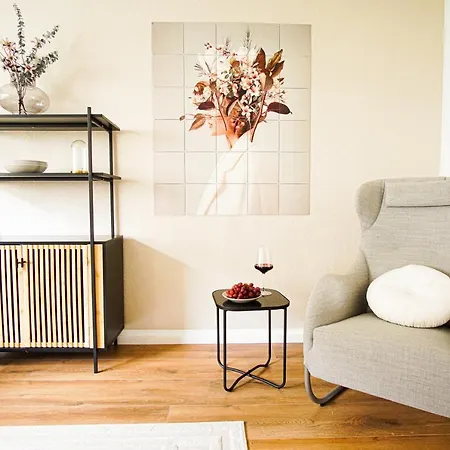 Homefy Bright And Cozy Holiday Apartment - Washer & Dryer - Free Parking Essen Extérieur photo