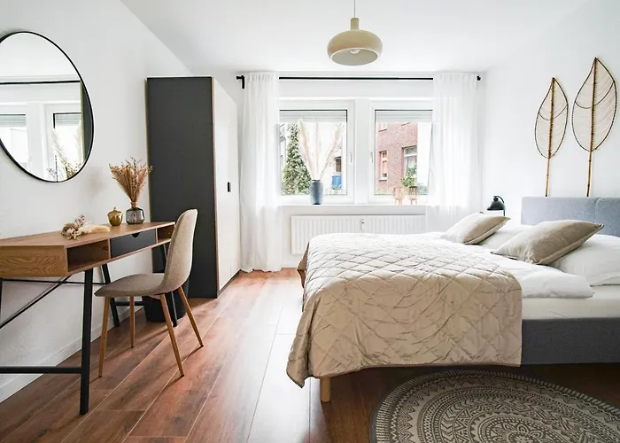 Homefy Bright And Cozy Holiday Apartment - Washer & Dryer - Free Parking
